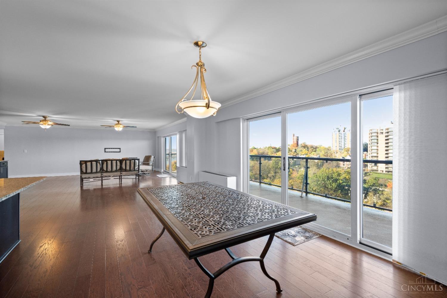 2200 Victory Parkway 1504