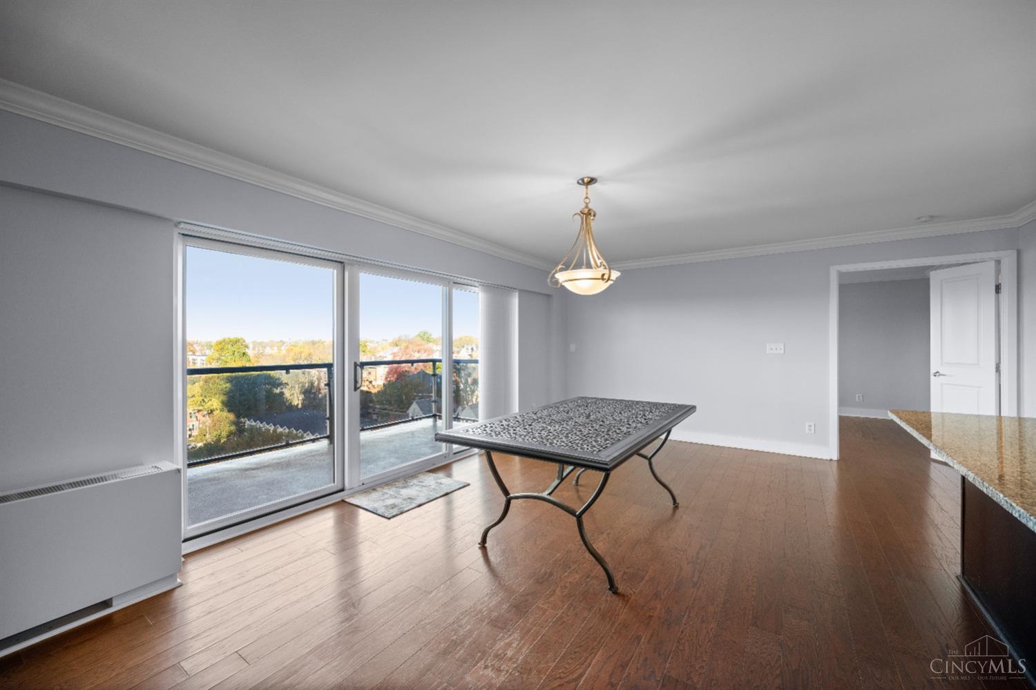 2200 Victory Parkway 1504