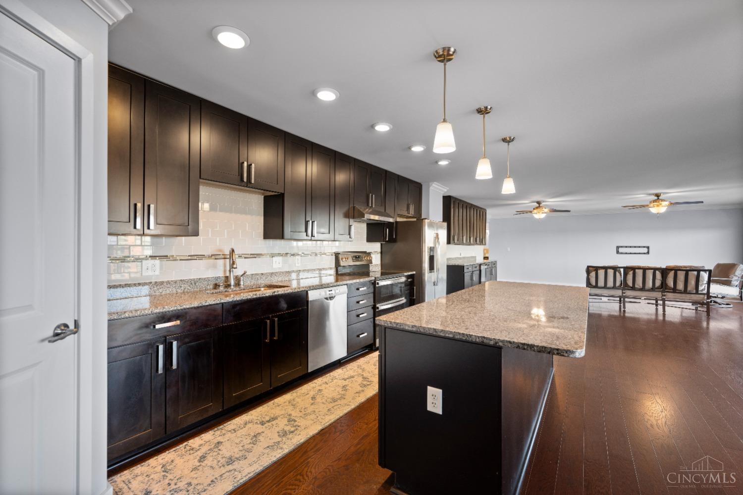 2200 Victory Parkway 1504