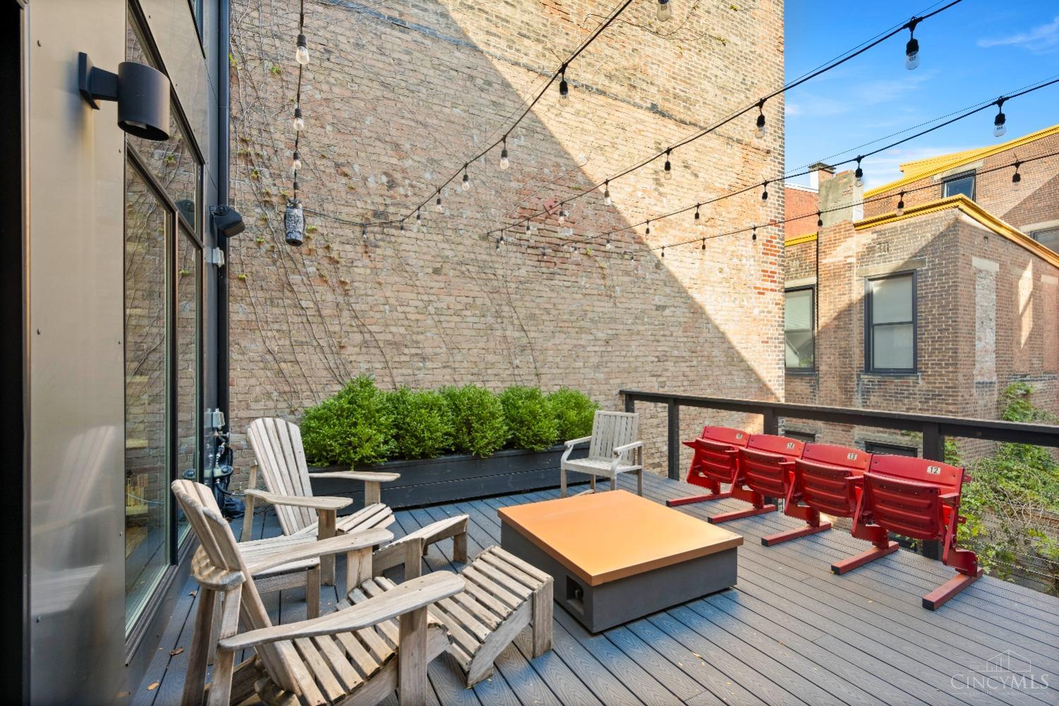 1506 Race Street