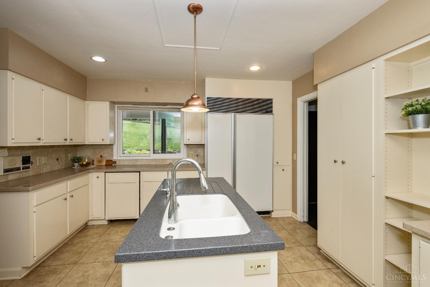 8791 Hollyhock Drive