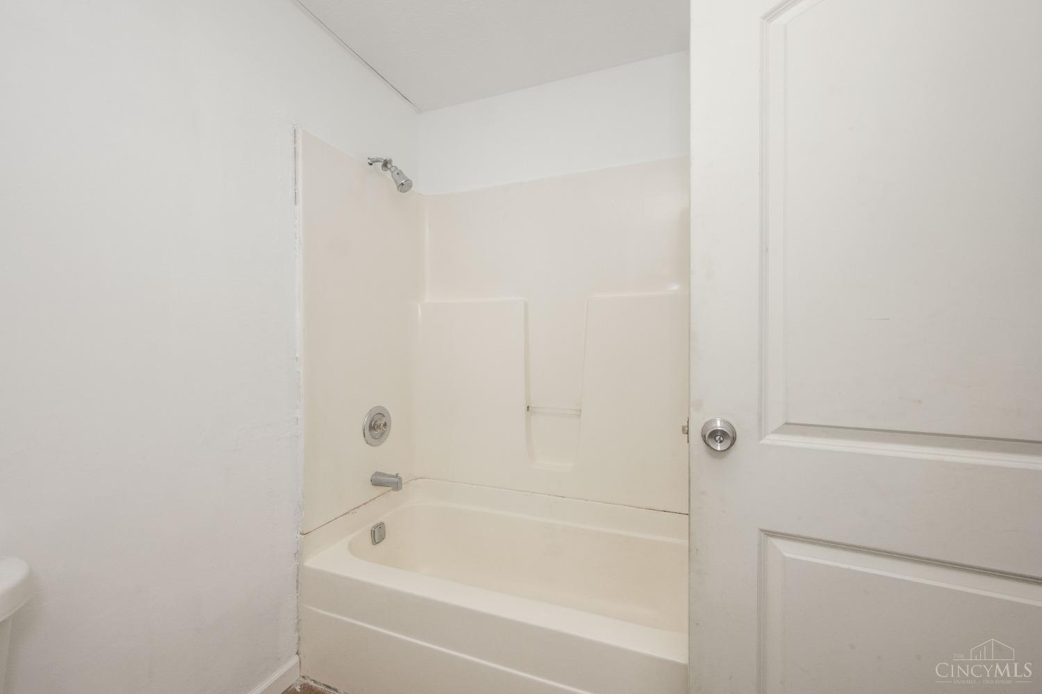 6858 Netherland Drive