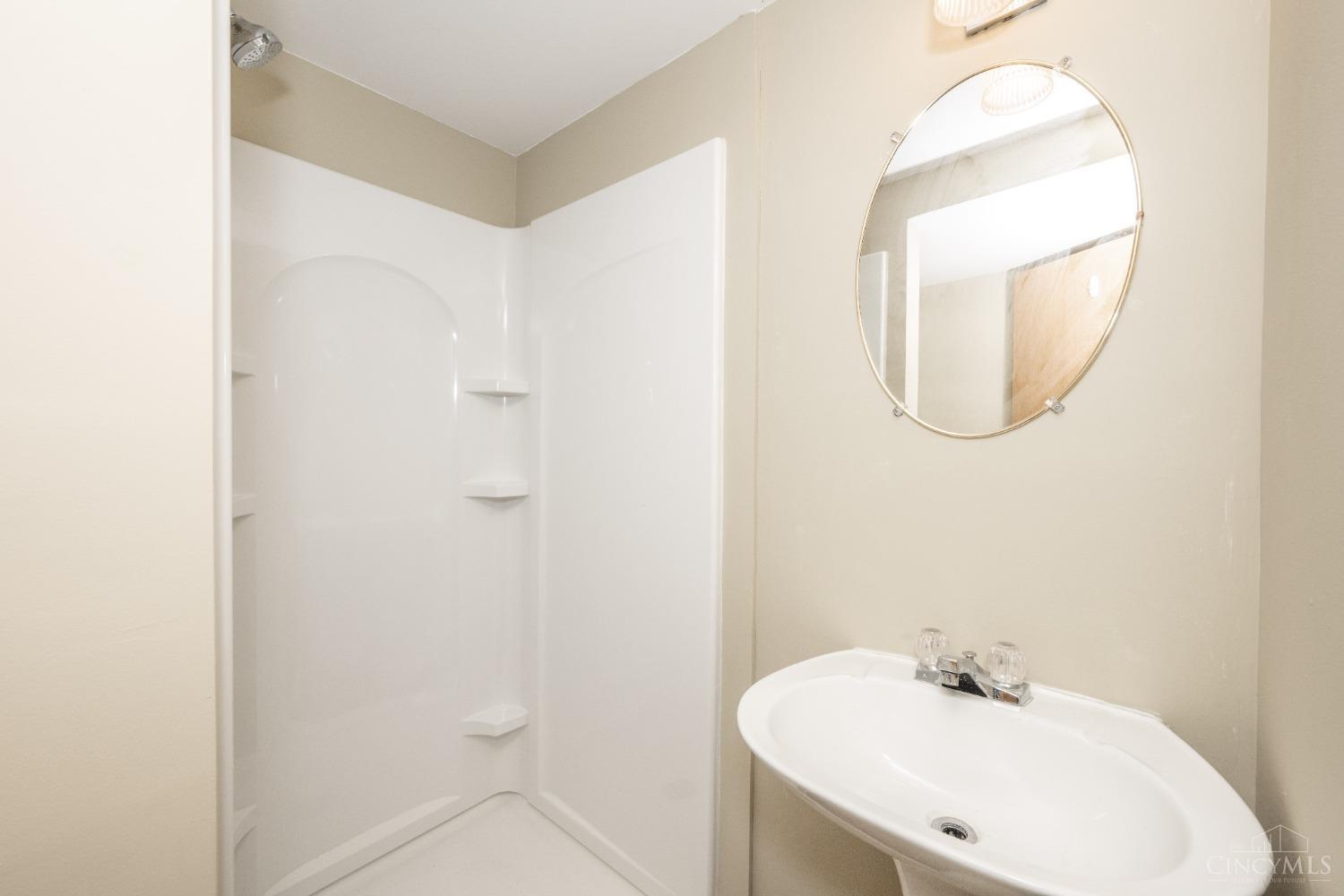 6858 Netherland Drive