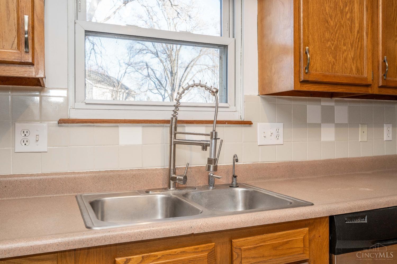 6858 Netherland Drive