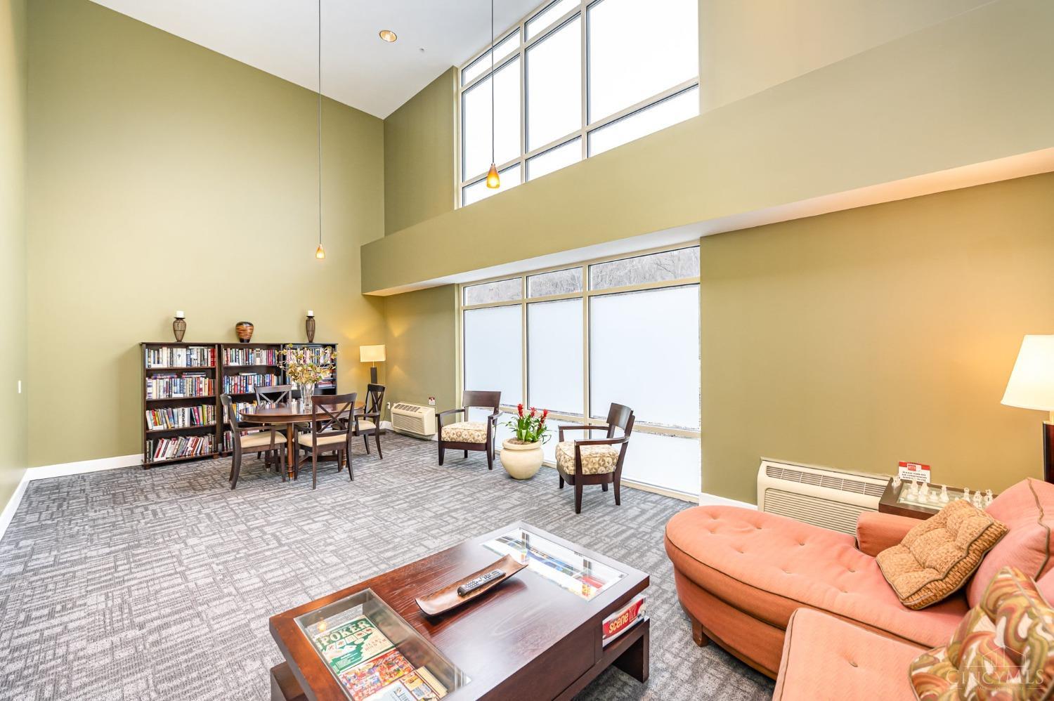 2260 Riverside Drive 407