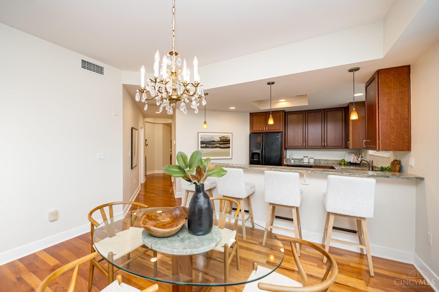 2260 Riverside Drive 407