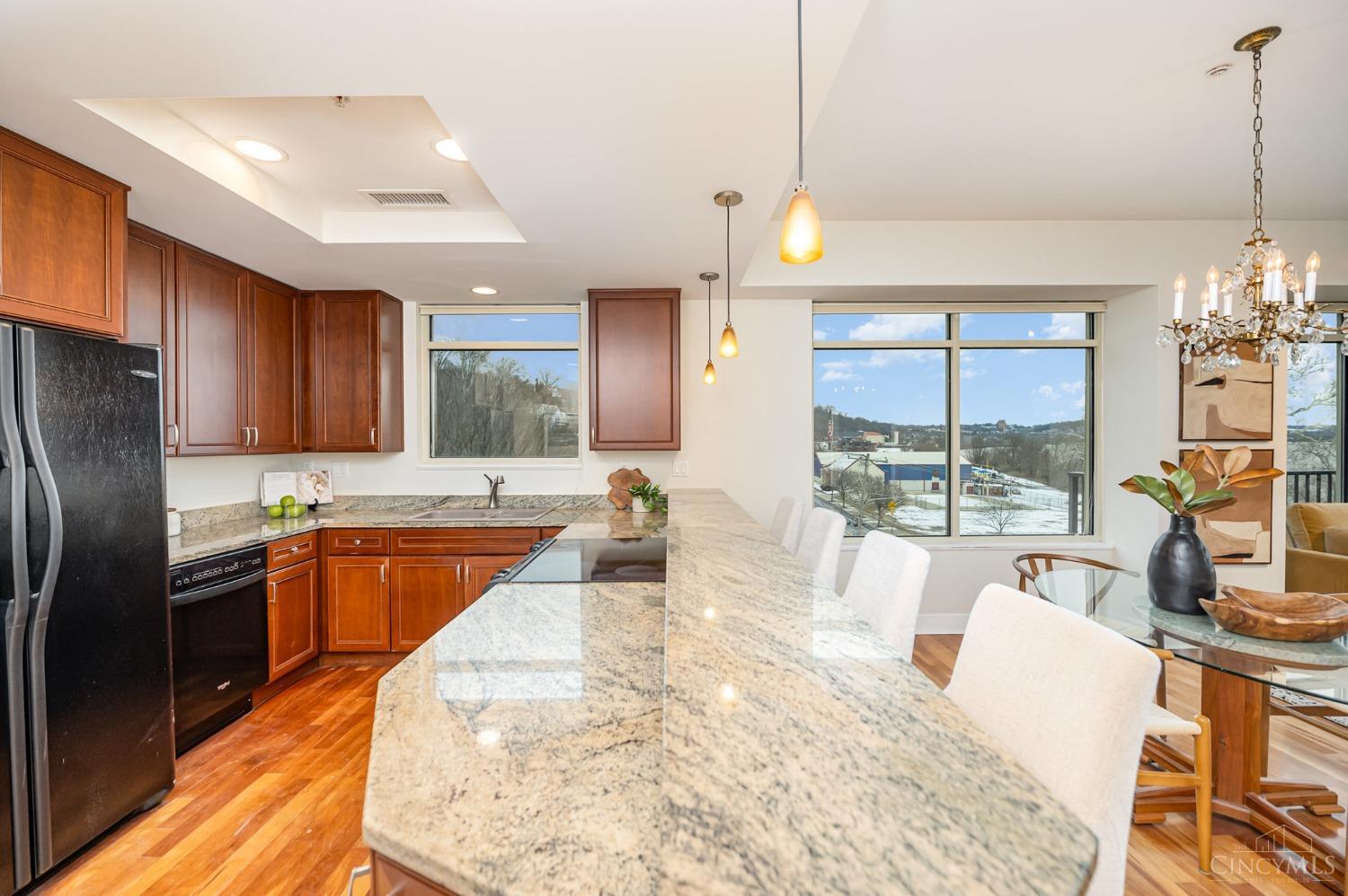 2260 Riverside Drive 407