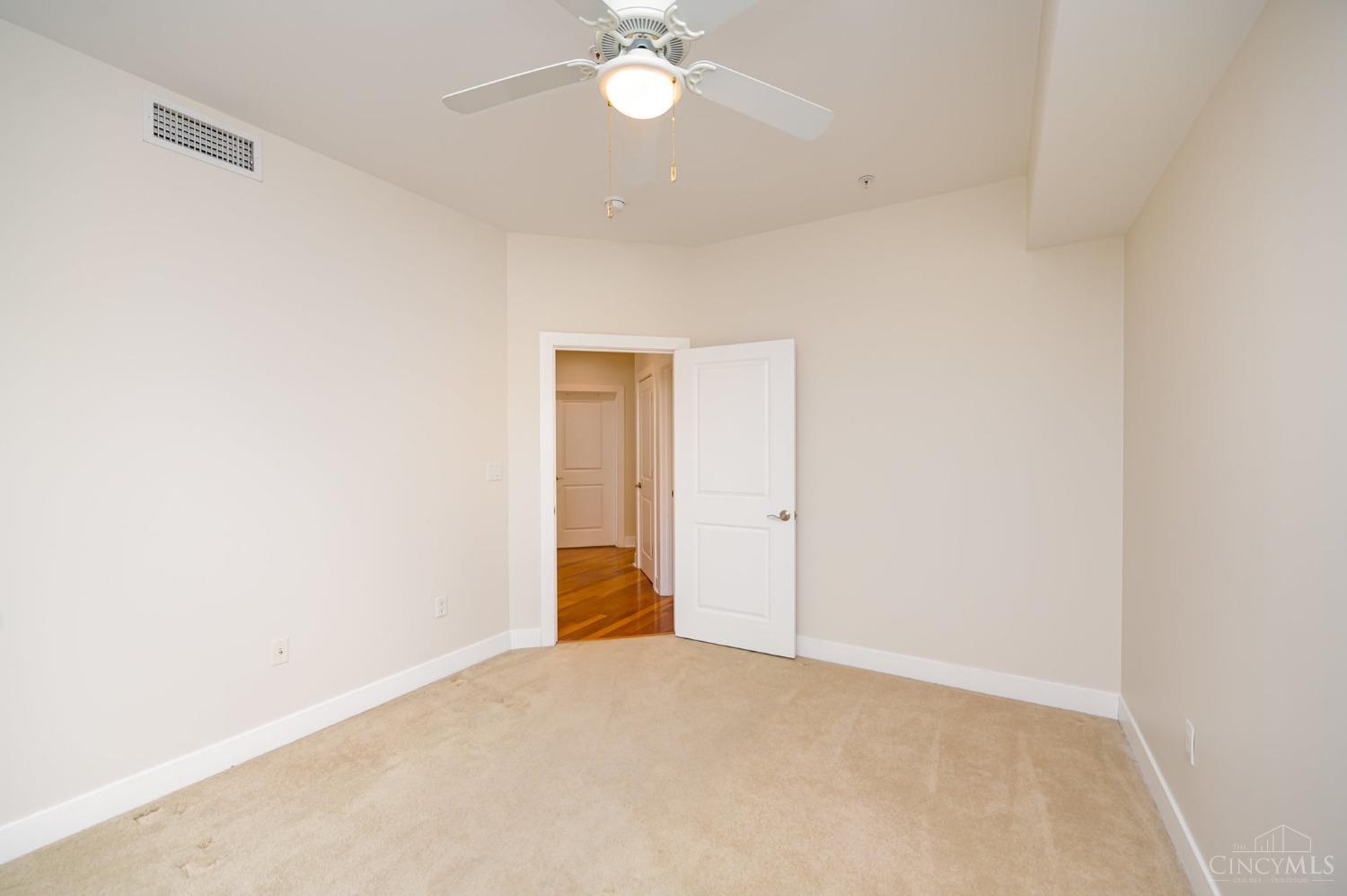 2260 Riverside Drive 407