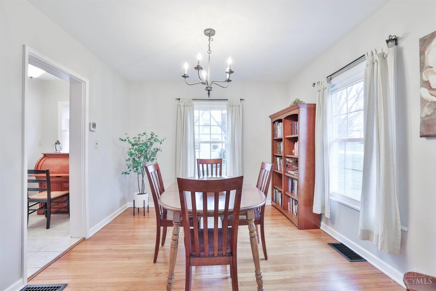 1297 Collinsdale Avenue