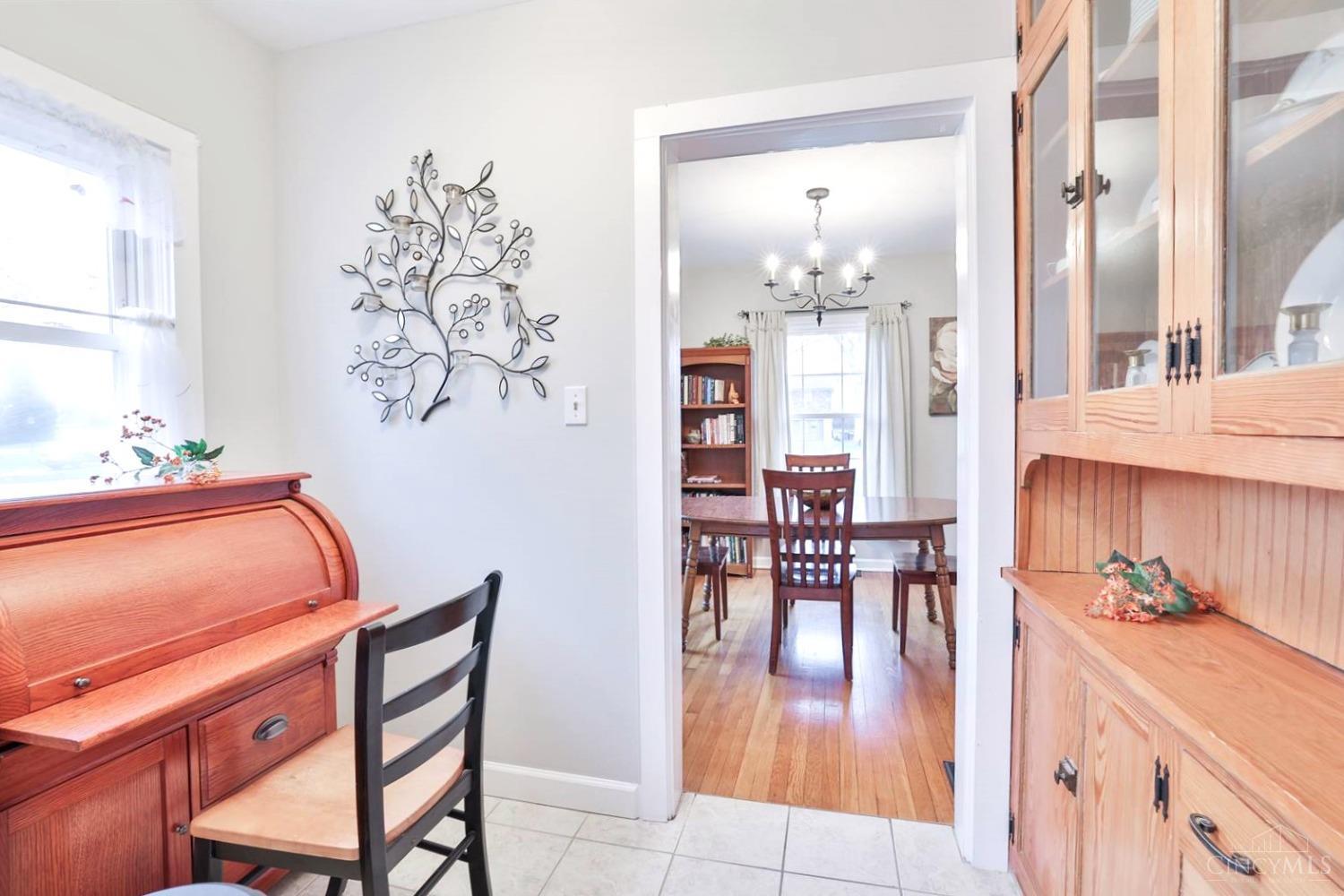 1297 Collinsdale Avenue