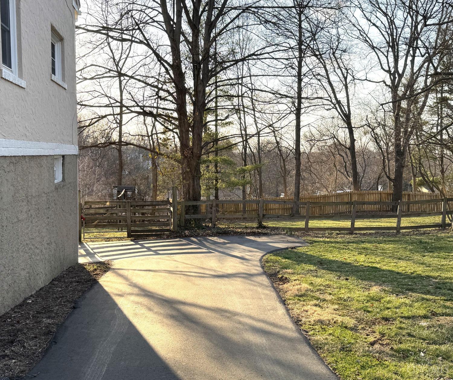 1297 Collinsdale Avenue