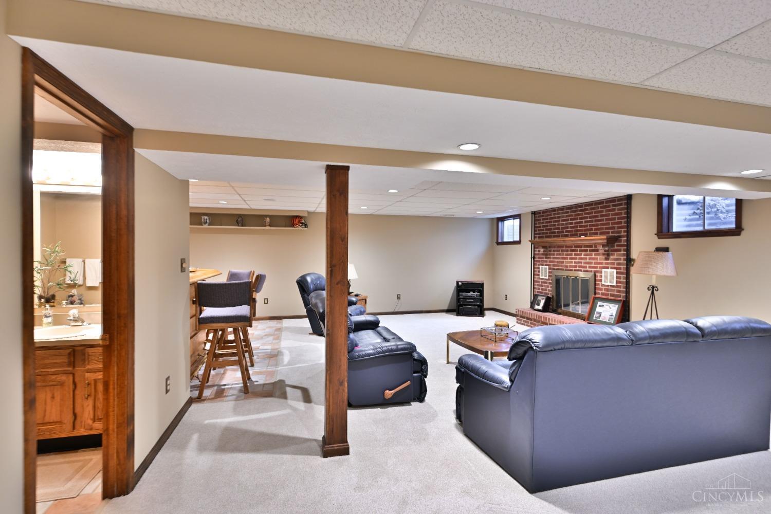 8405 Eagleridge Drive