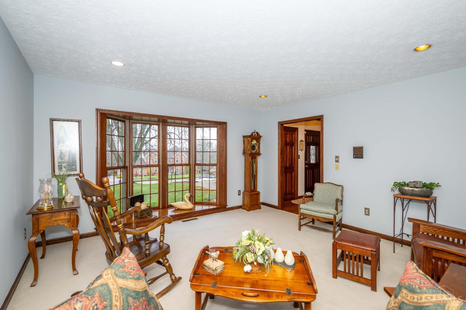 8405 Eagleridge Drive