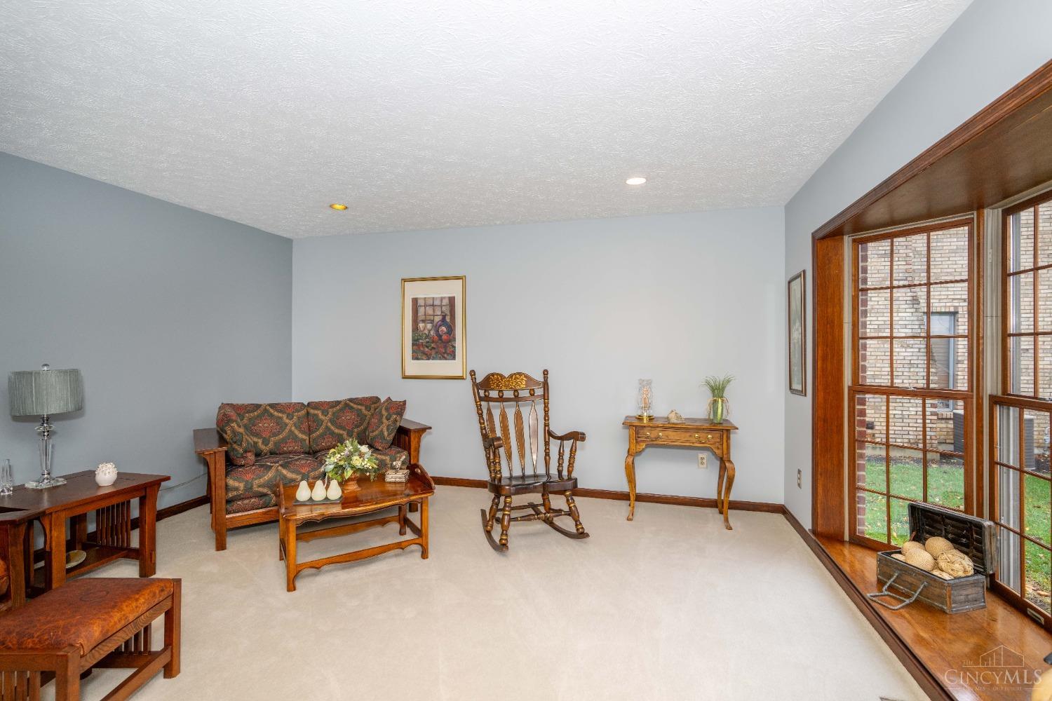 8405 Eagleridge Drive