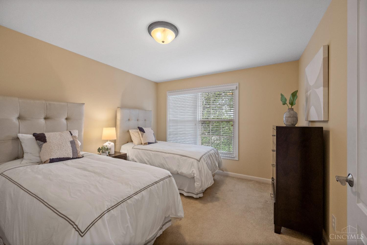 2350 Clydes Crossing