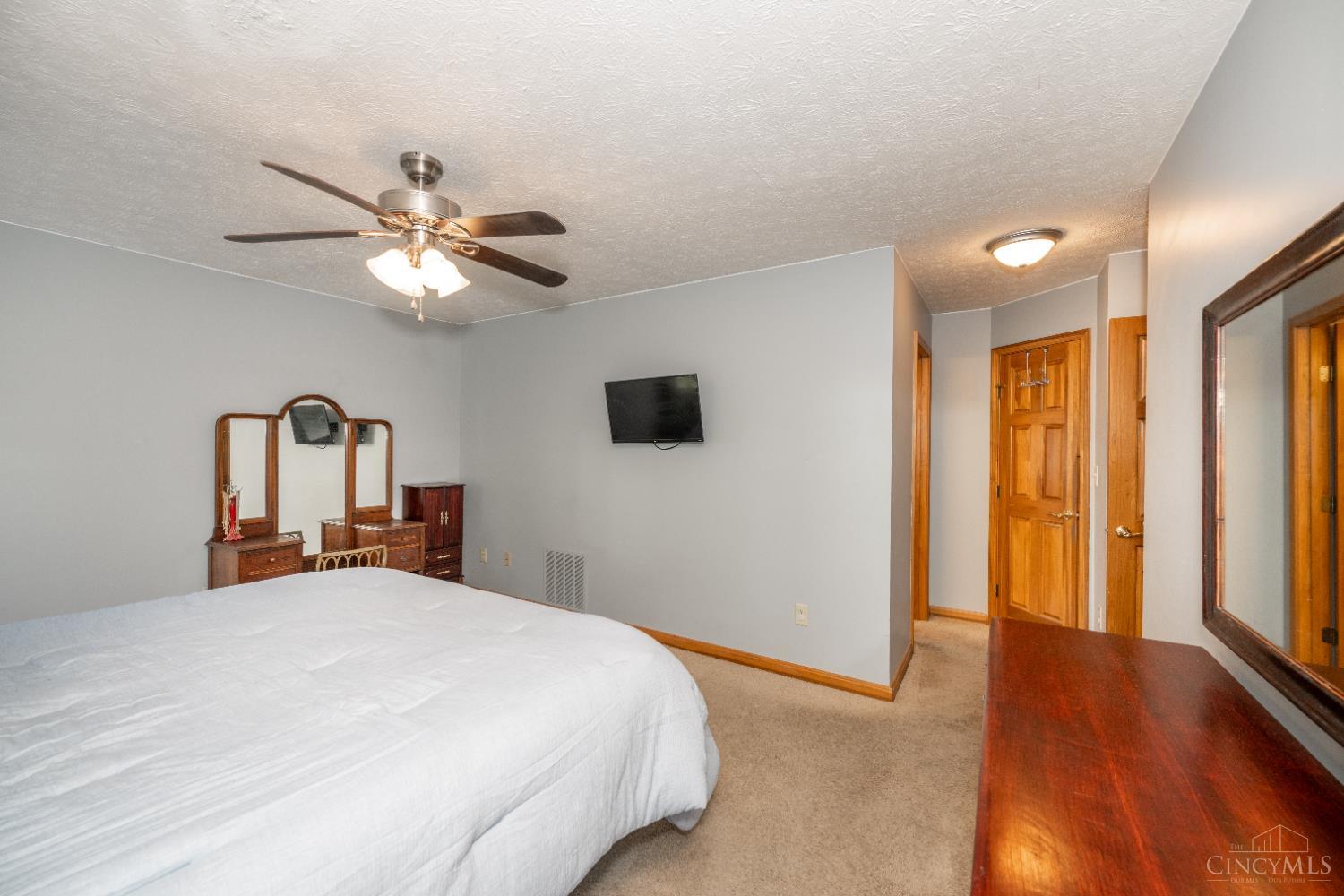 143 Summer Field Lane