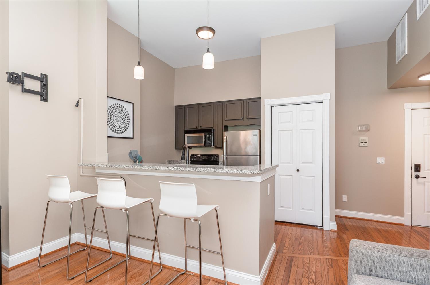 2110 Fulton Avenue D1