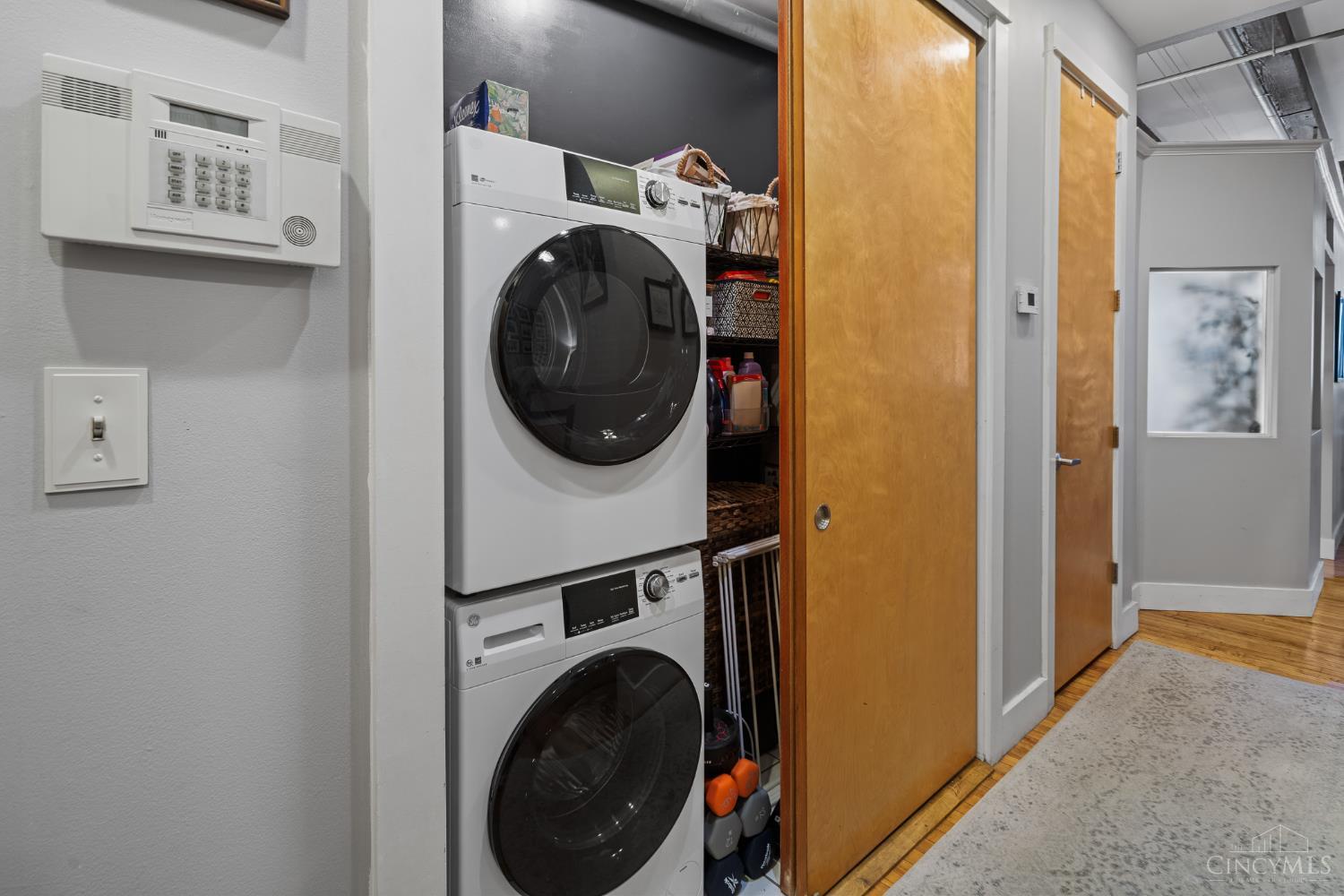 26 E Sixth Street 403