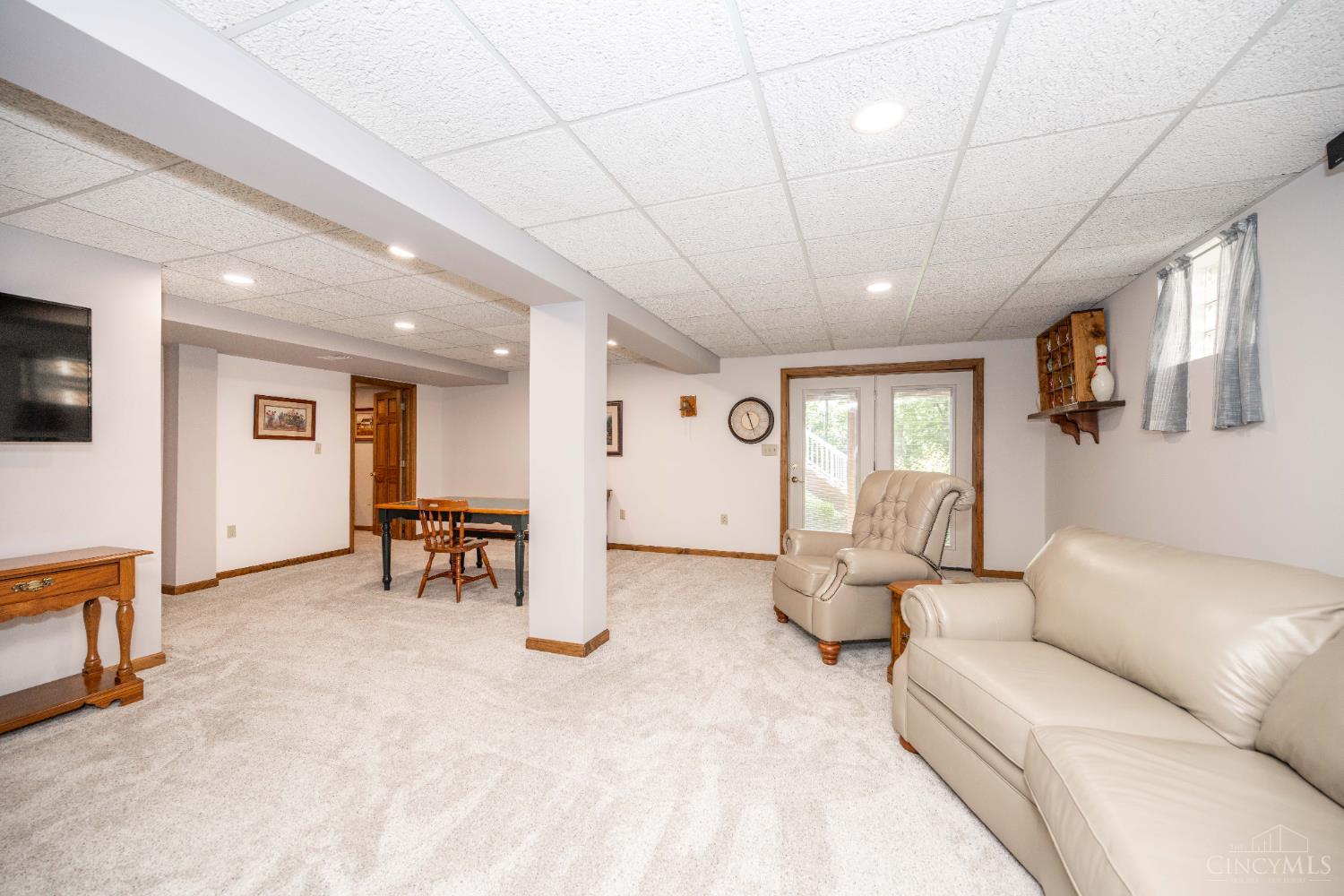5229 Ashtree Drive