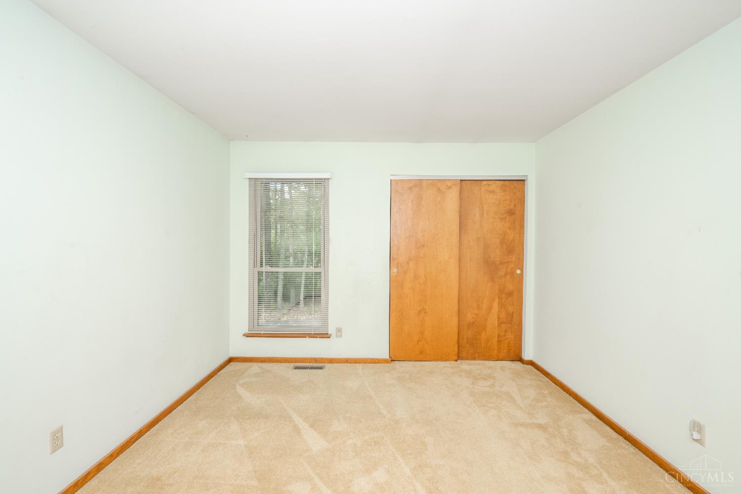 955 Woodcreek Drive
