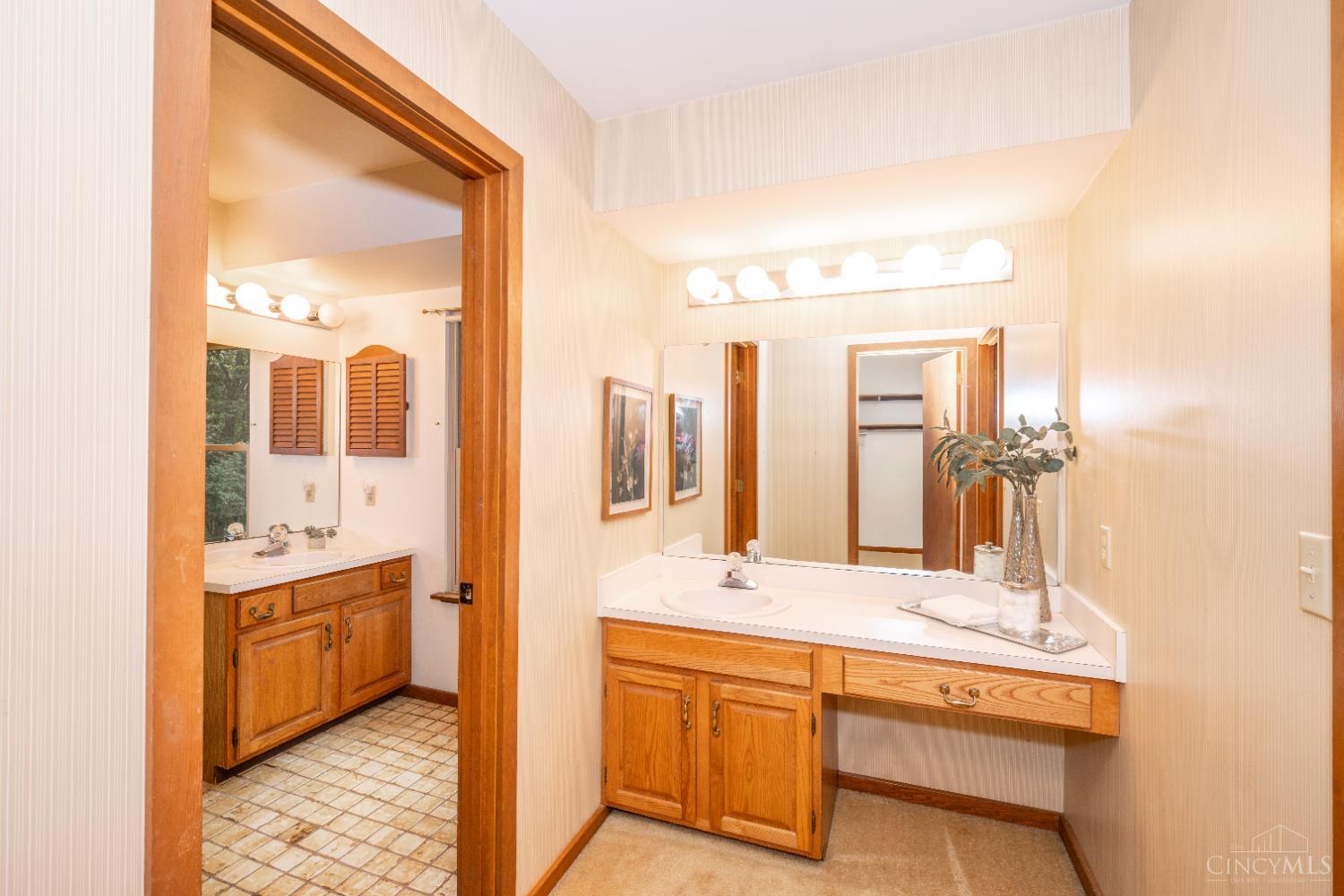 955 Woodcreek Drive