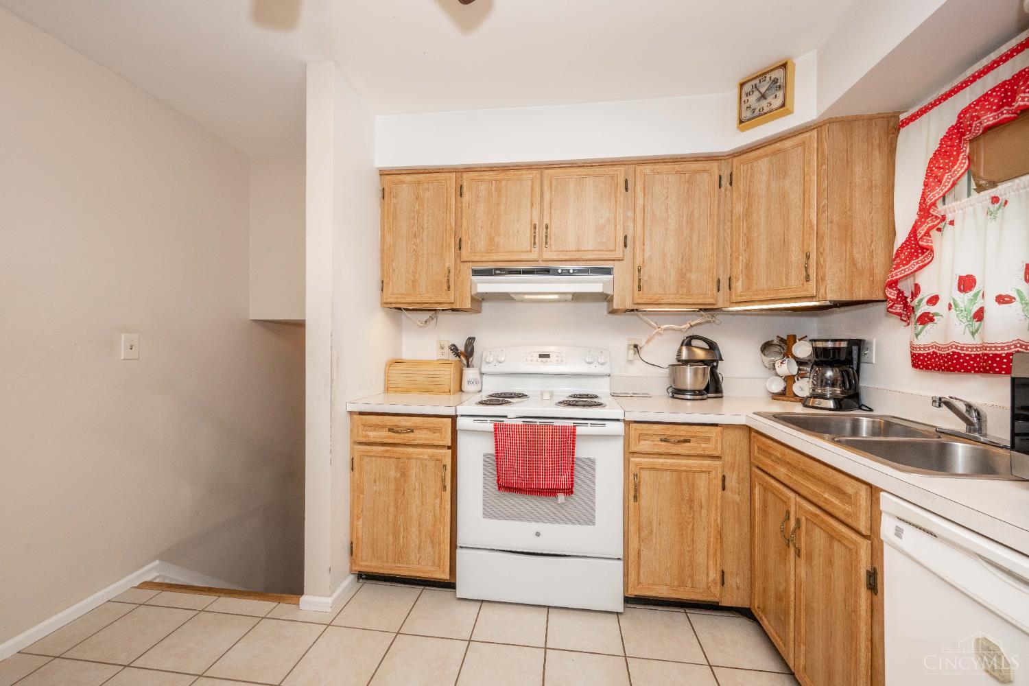 10773 Shadowridge Lane