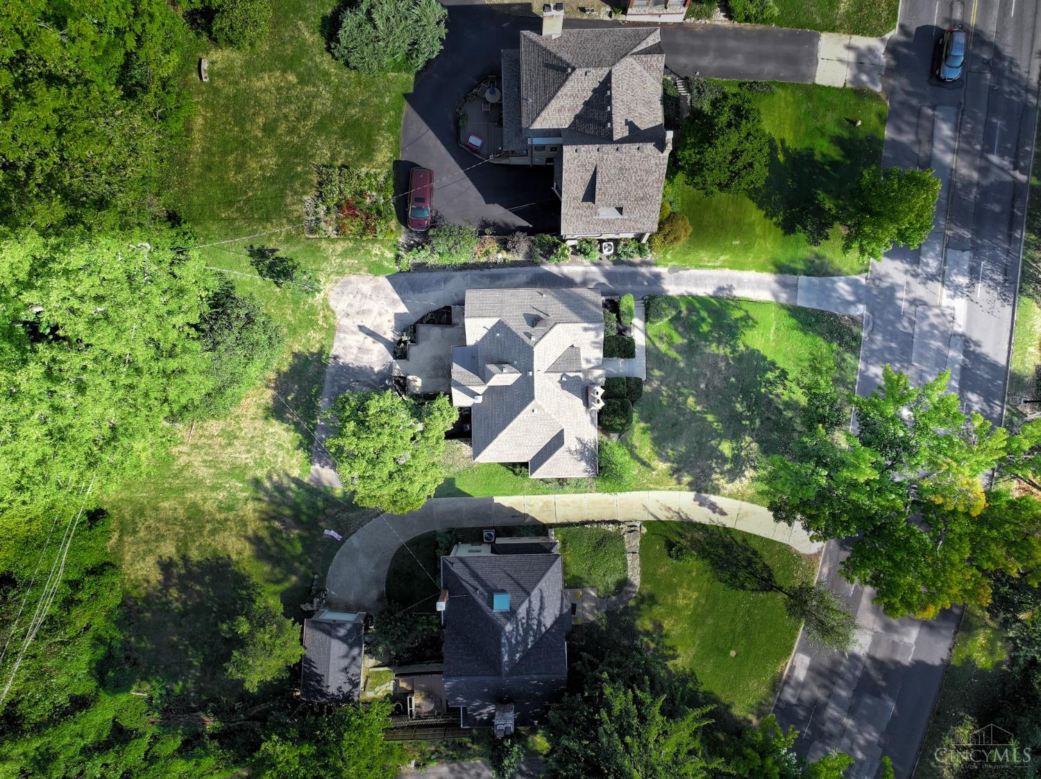 4049 Victory Parkway