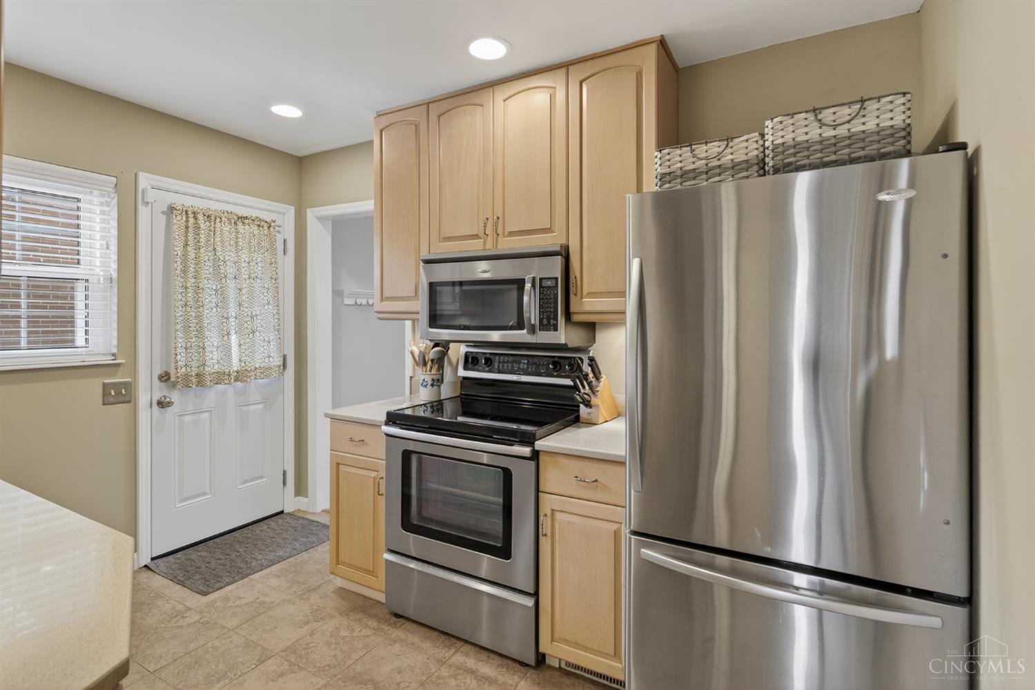 4112 Paxton Woods Drive