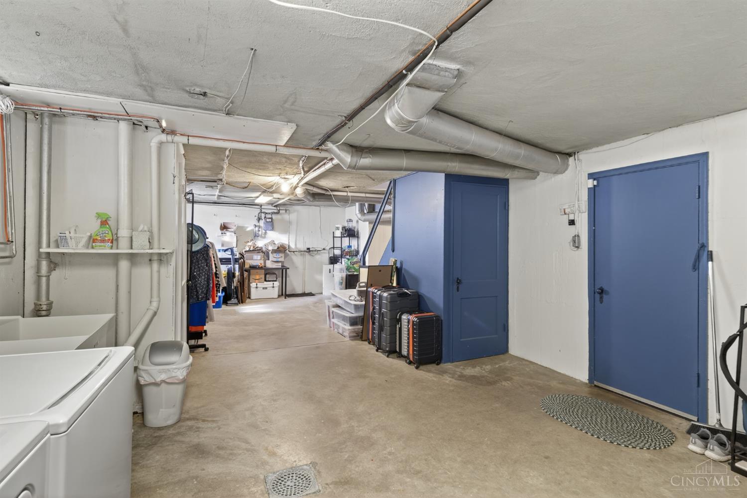 4112 Paxton Woods Drive