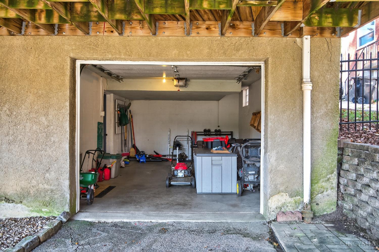 4112 Paxton Woods Drive