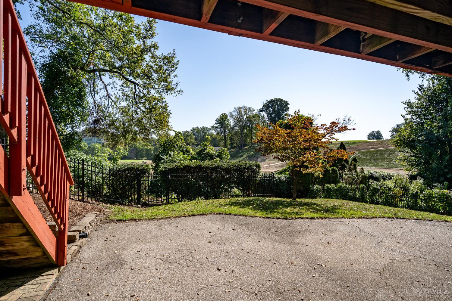 4112 Paxton Woods Drive