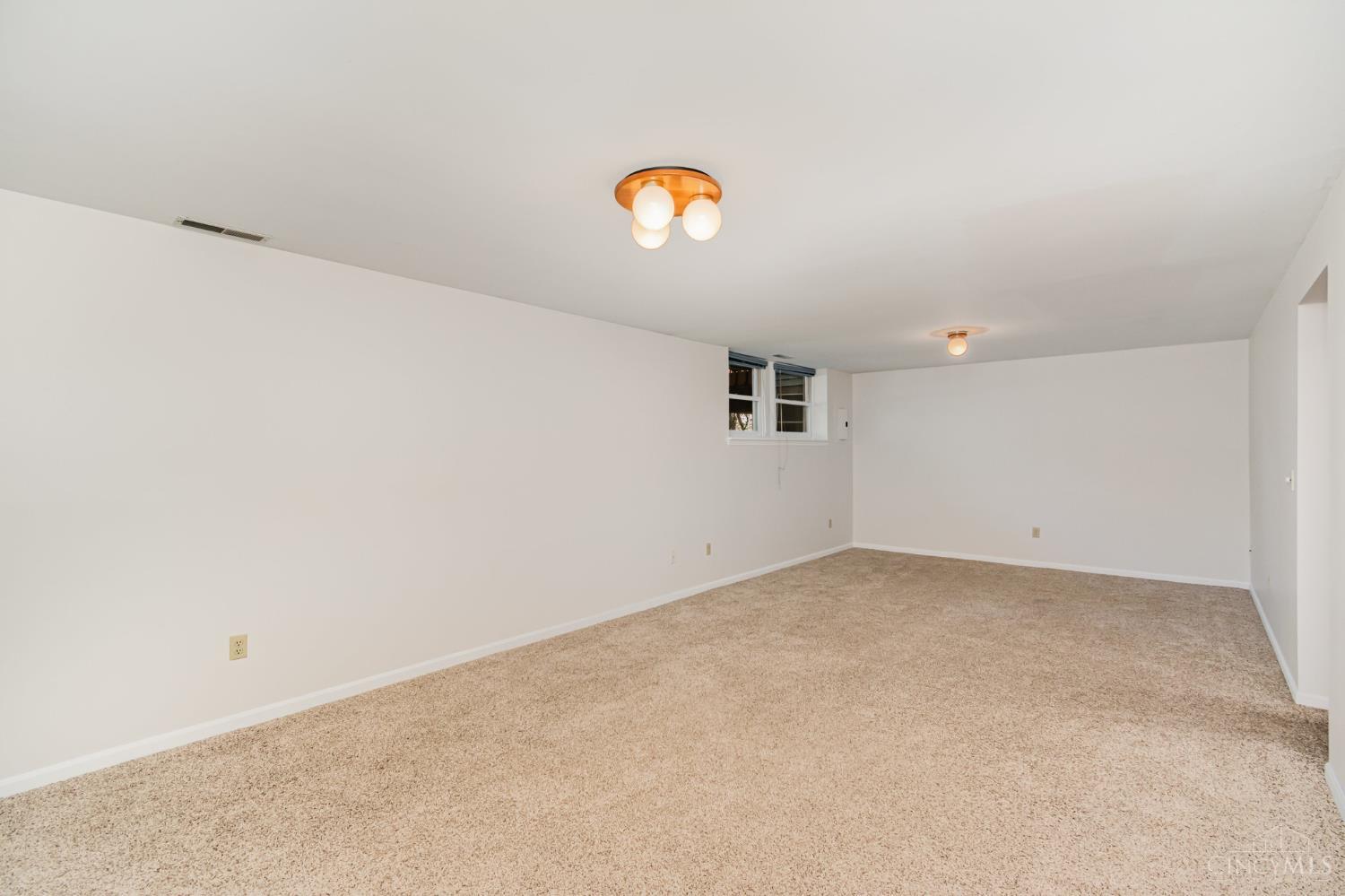 5459 Hanover Circle