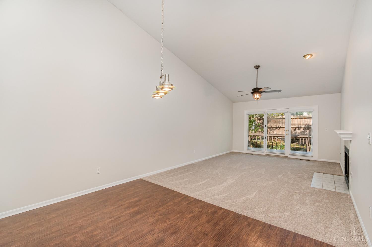 5459 Hanover Circle