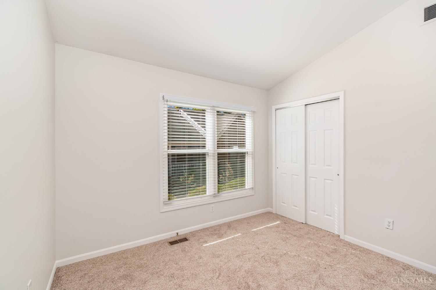 5459 Hanover Circle