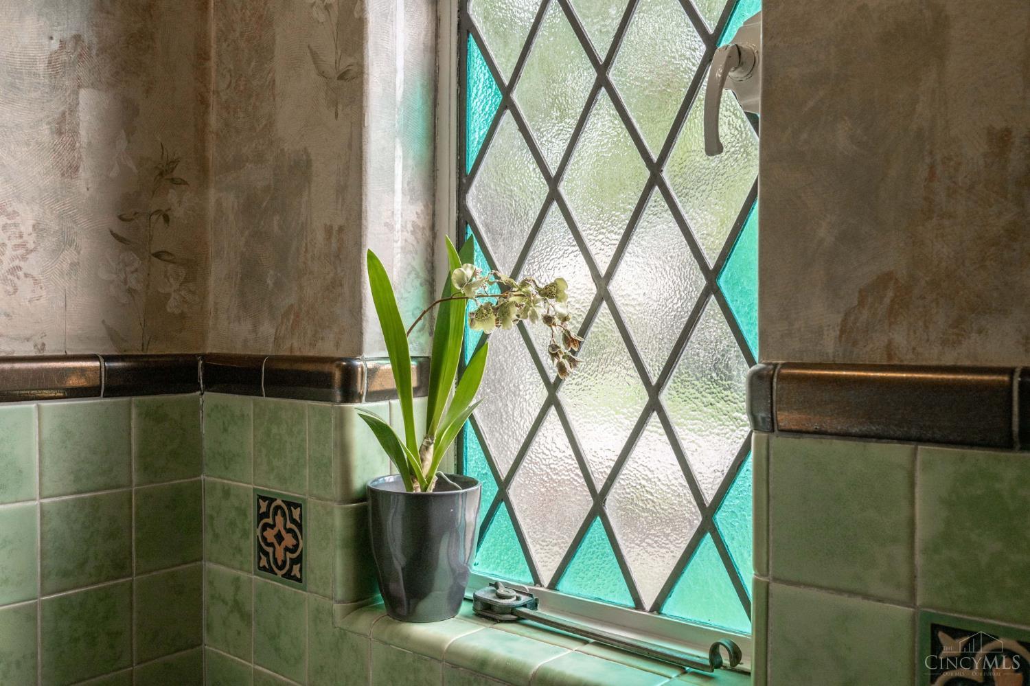 1927 Wilaray Terrace