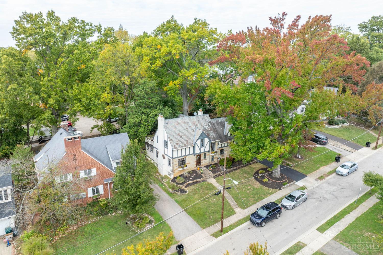 1927 Wilaray Terrace