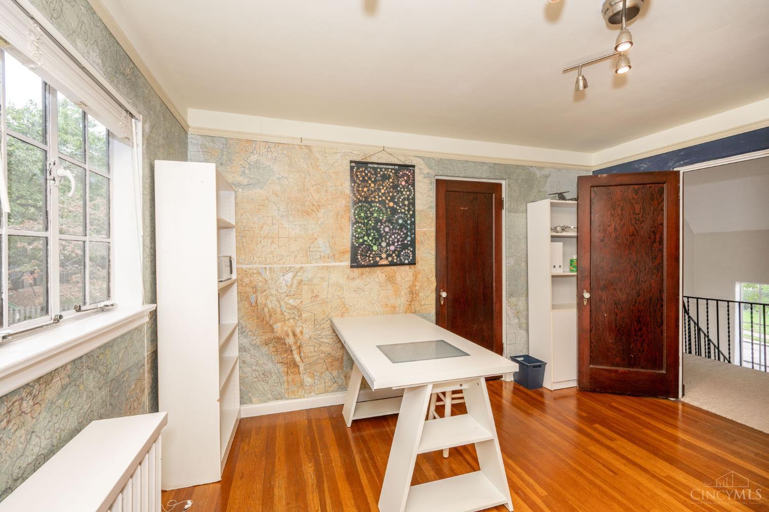 1927 Wilaray Terrace