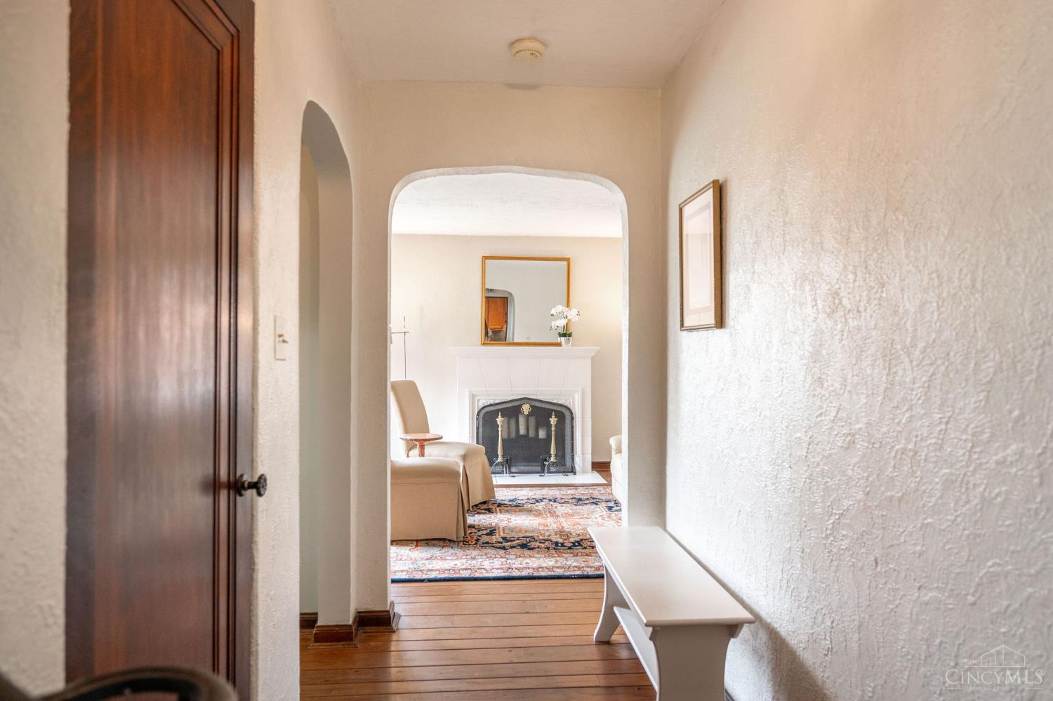 1927 Wilaray Terrace