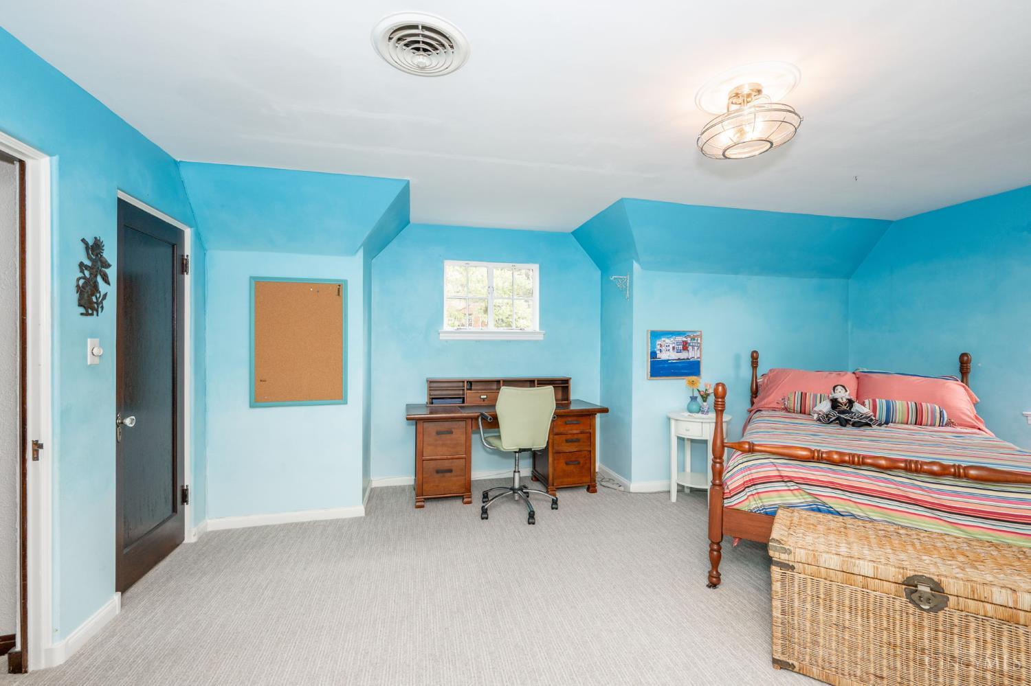 1927 Wilaray Terrace