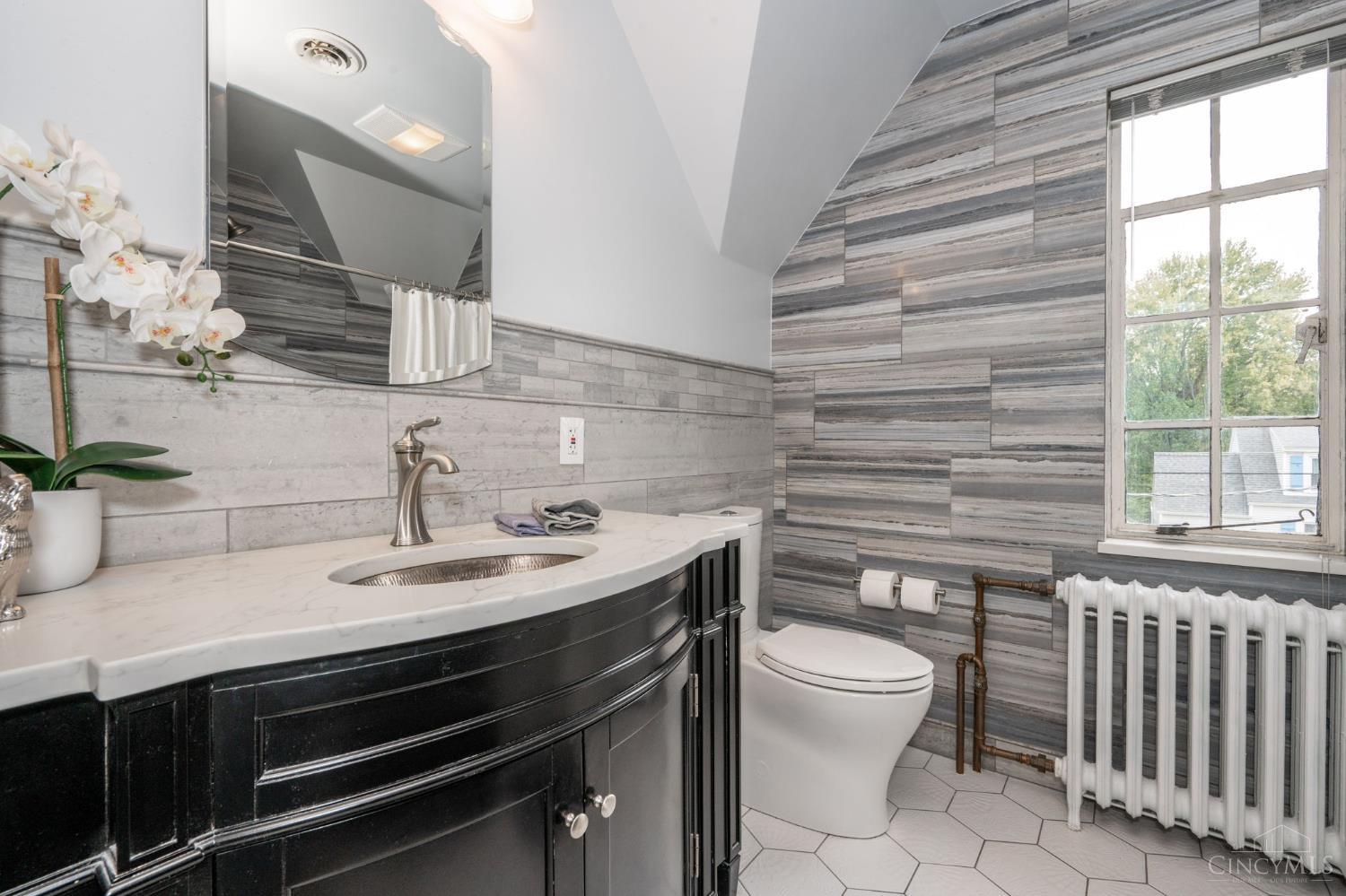 1927 Wilaray Terrace