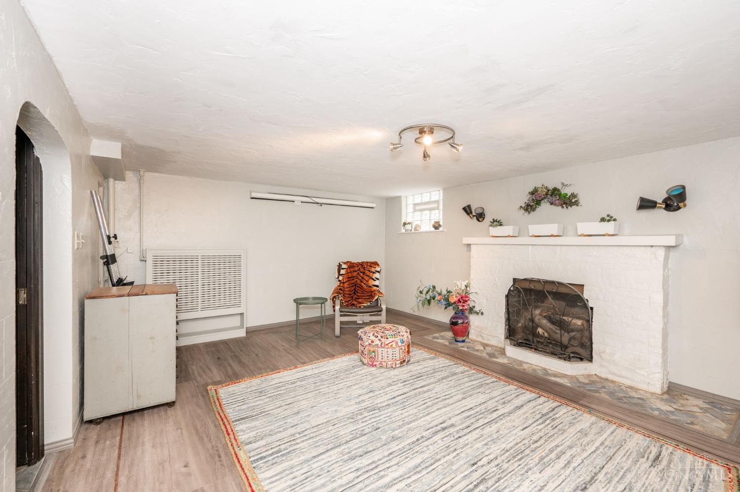 1927 Wilaray Terrace