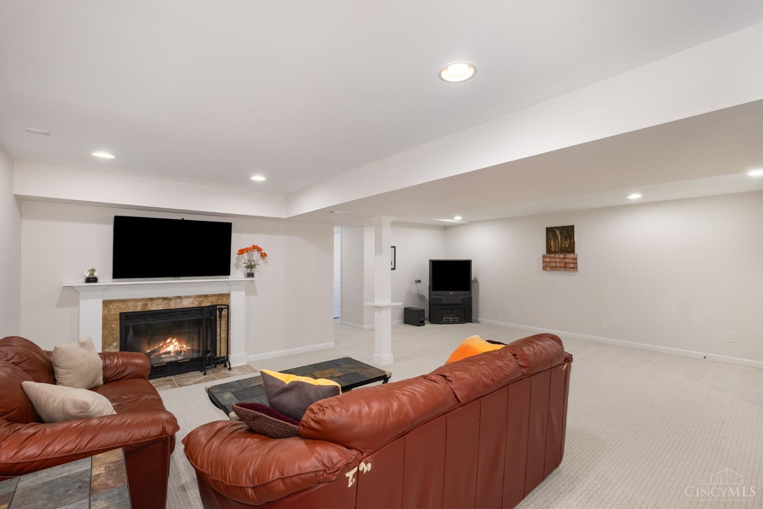8126 Baywood Court