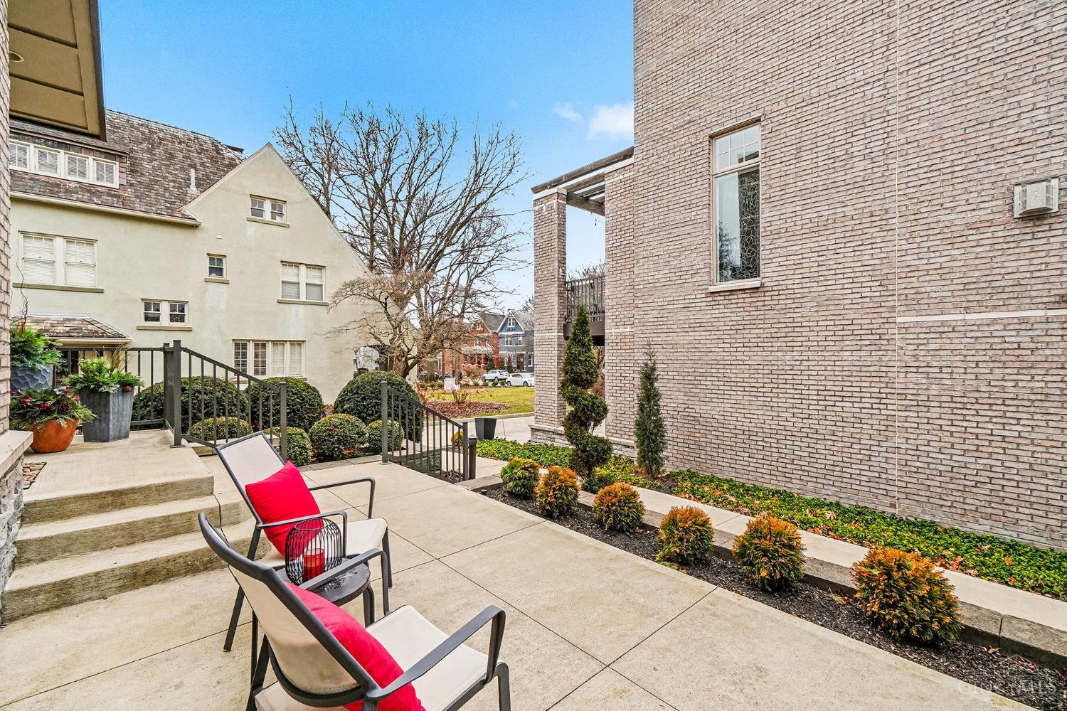 2734 Cleinview Avenue