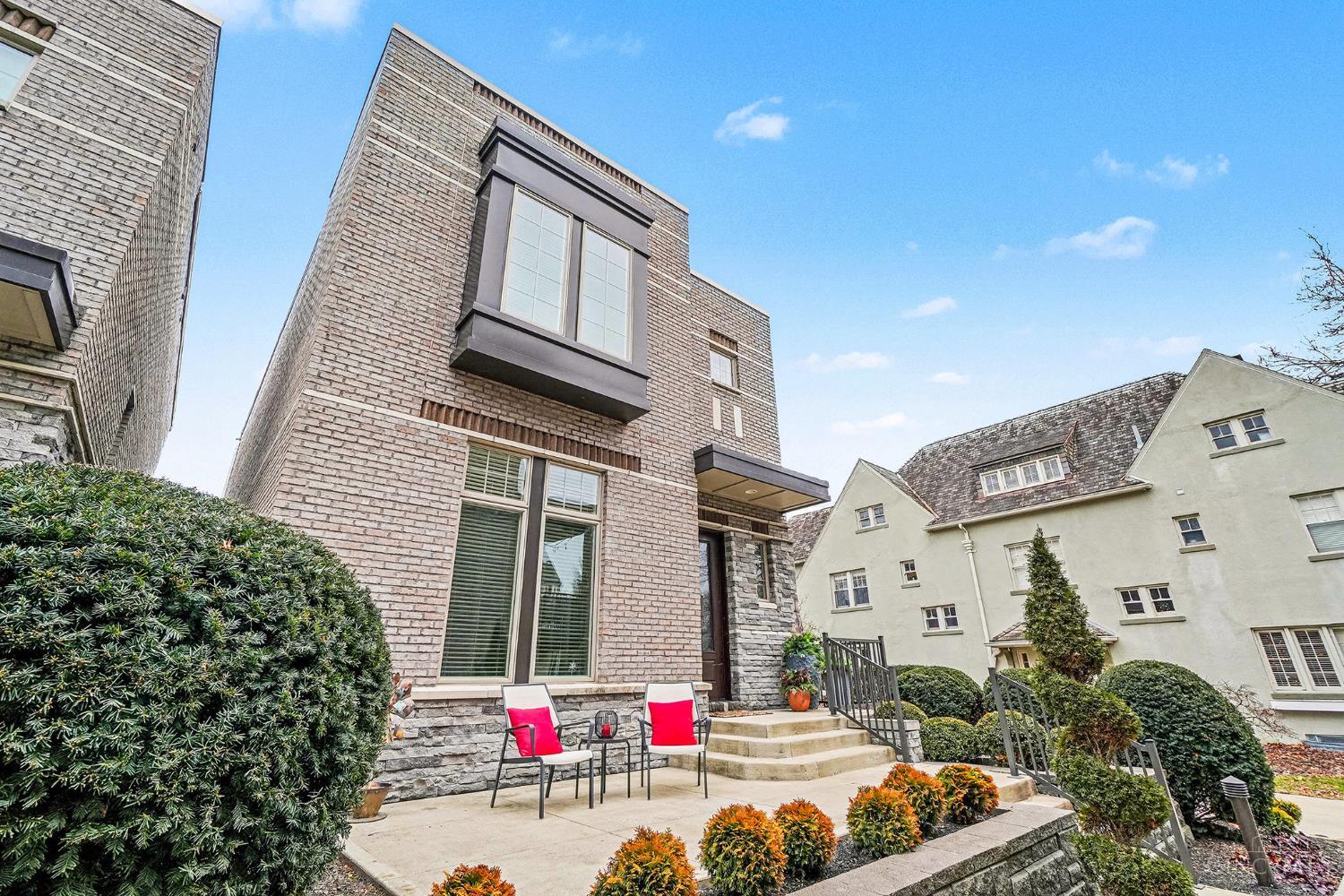 2734 Cleinview Avenue