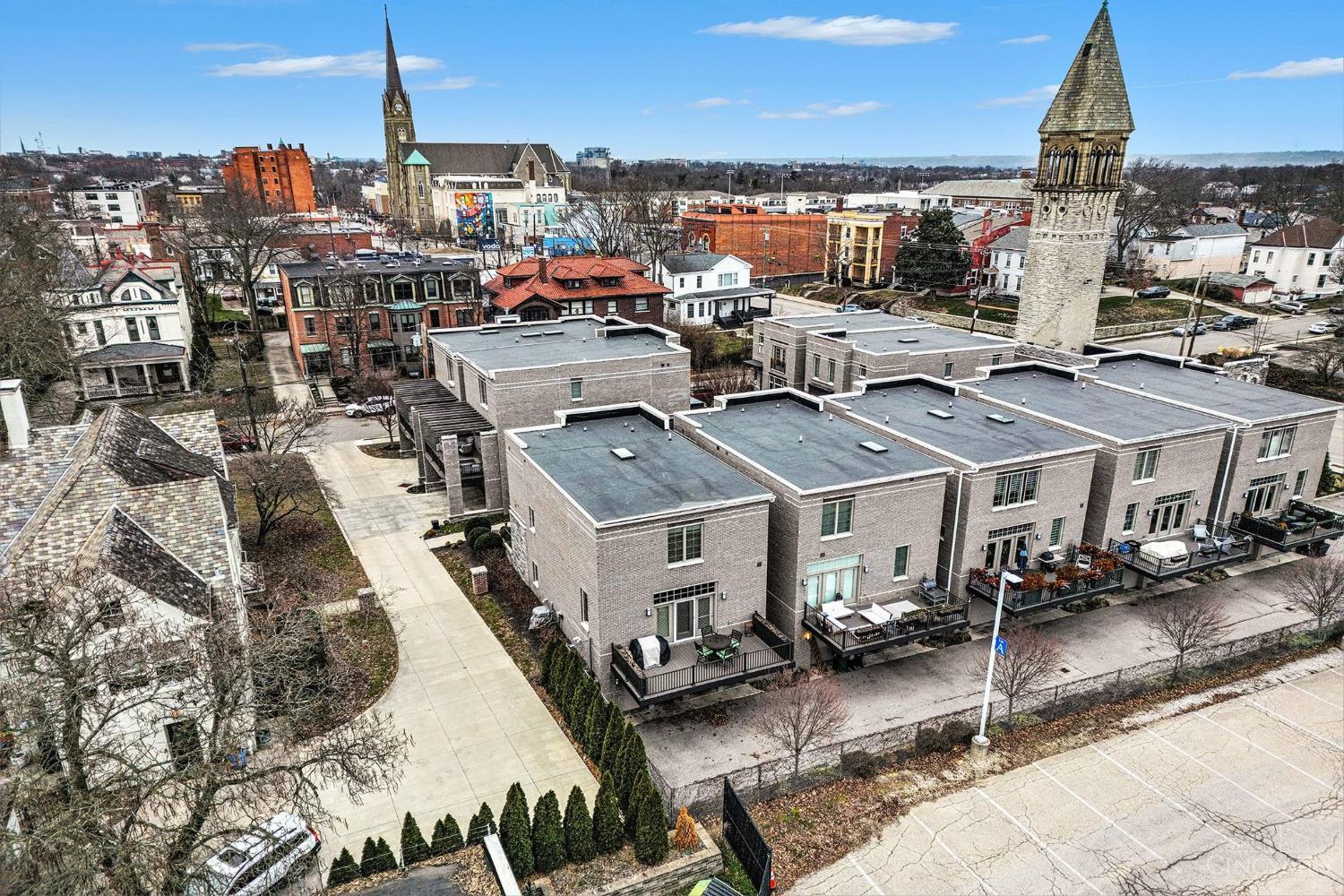 2734 Cleinview Avenue