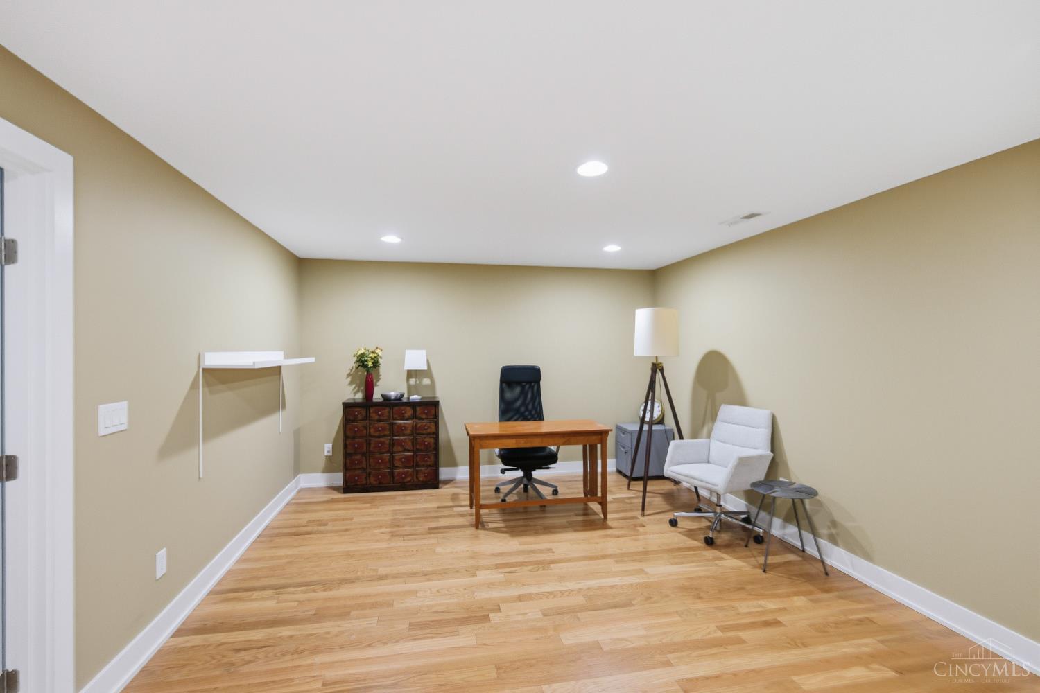 1507 Elm Street