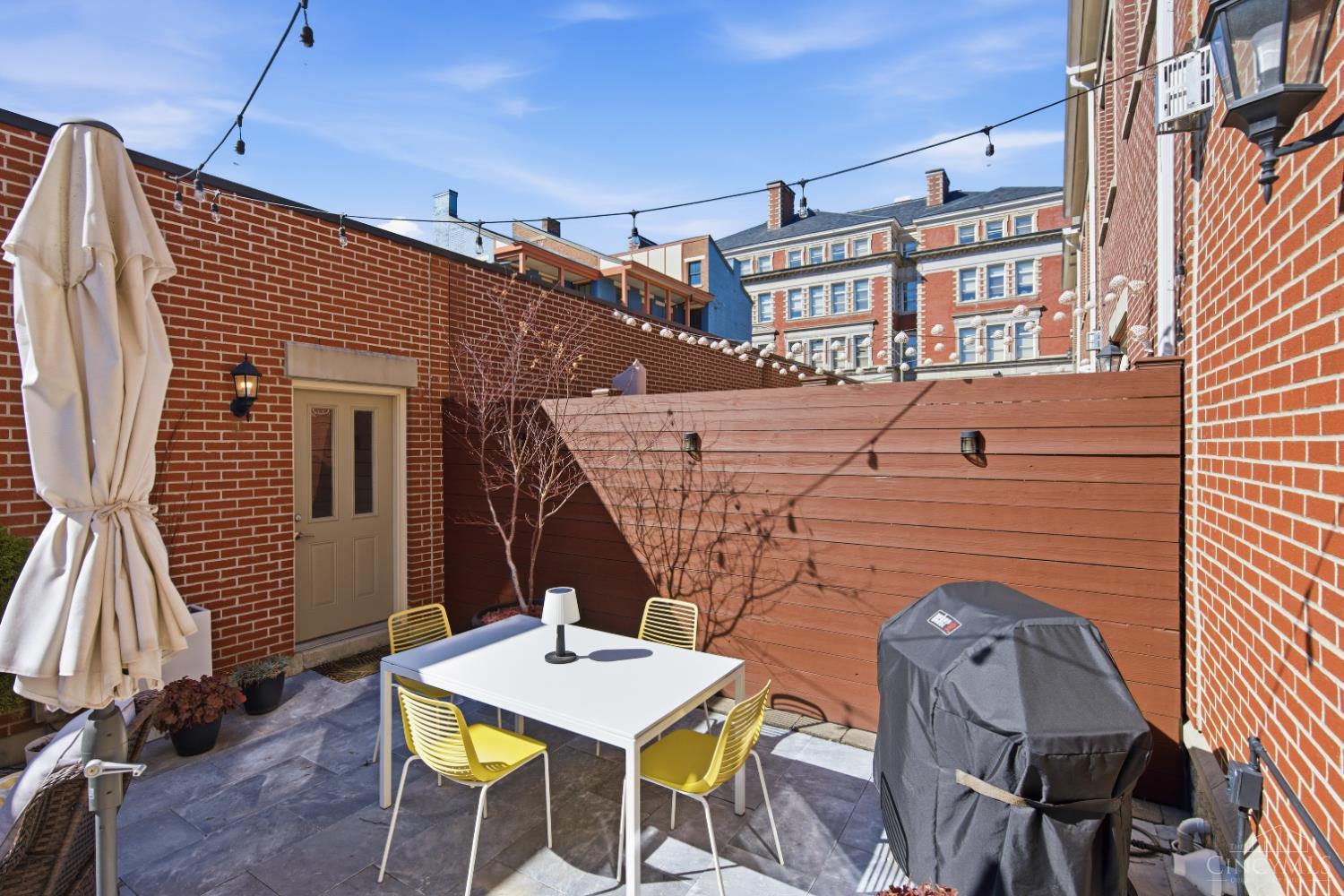 1507 Elm Street