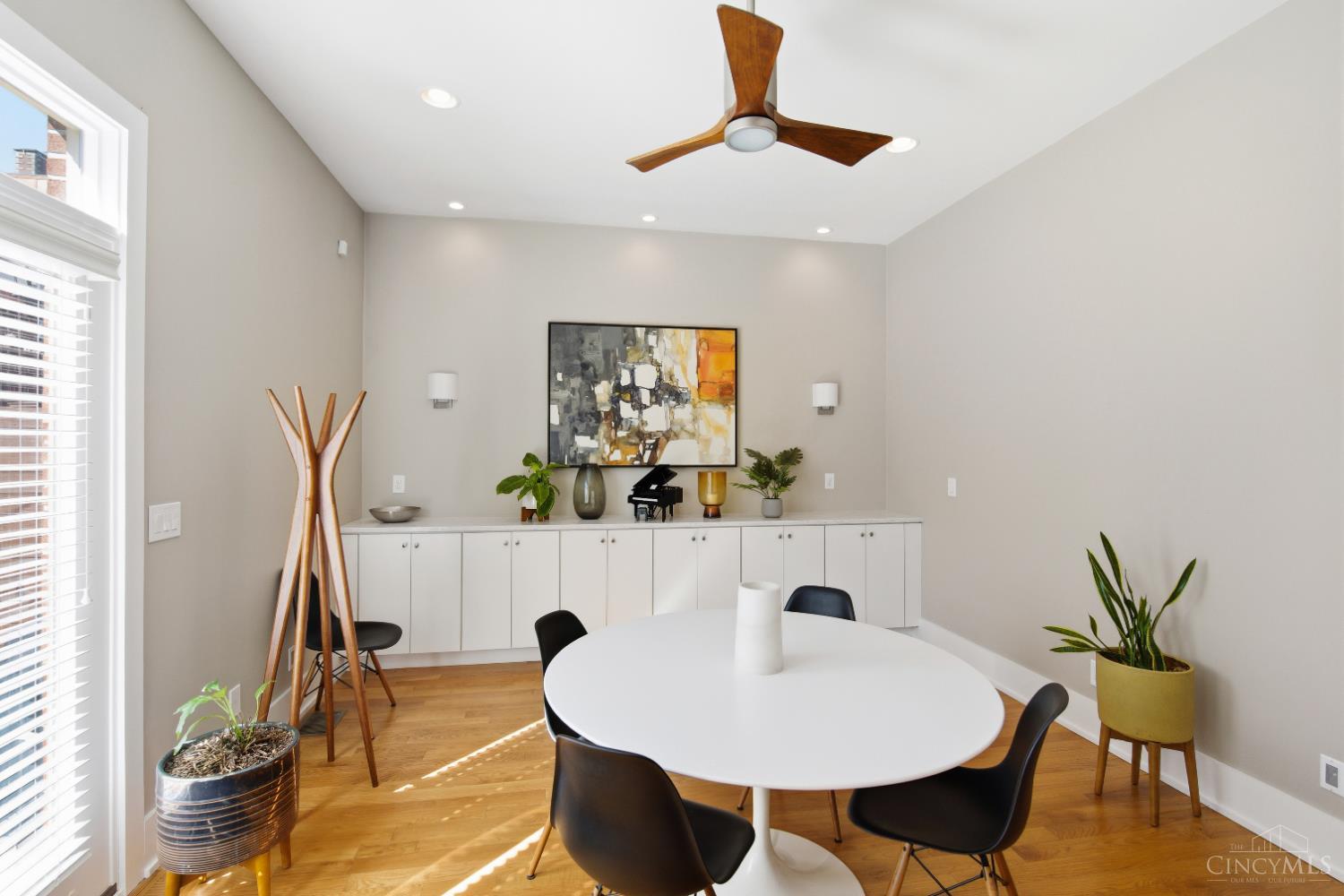1507 Elm Street
