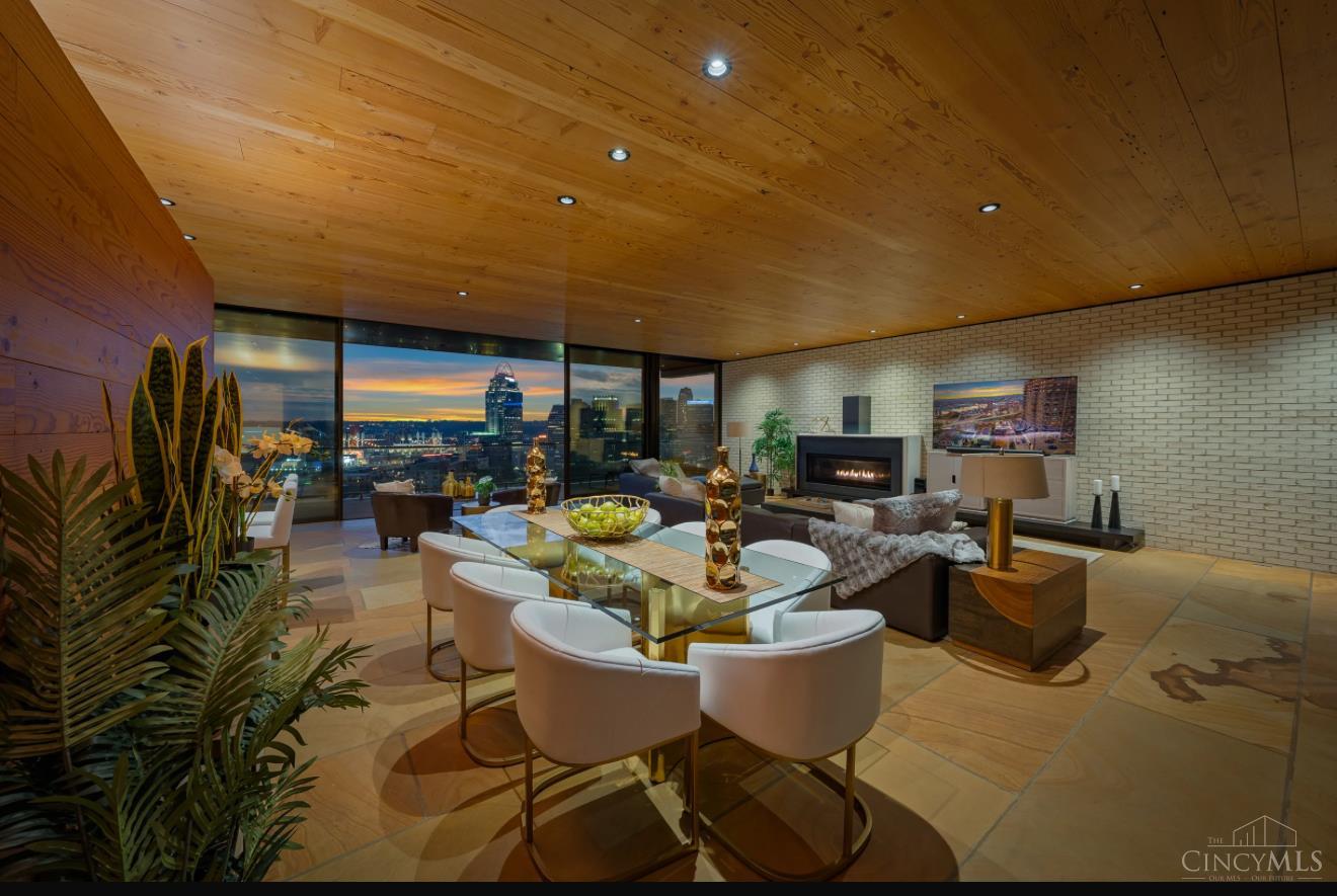 1059 Celestial Street