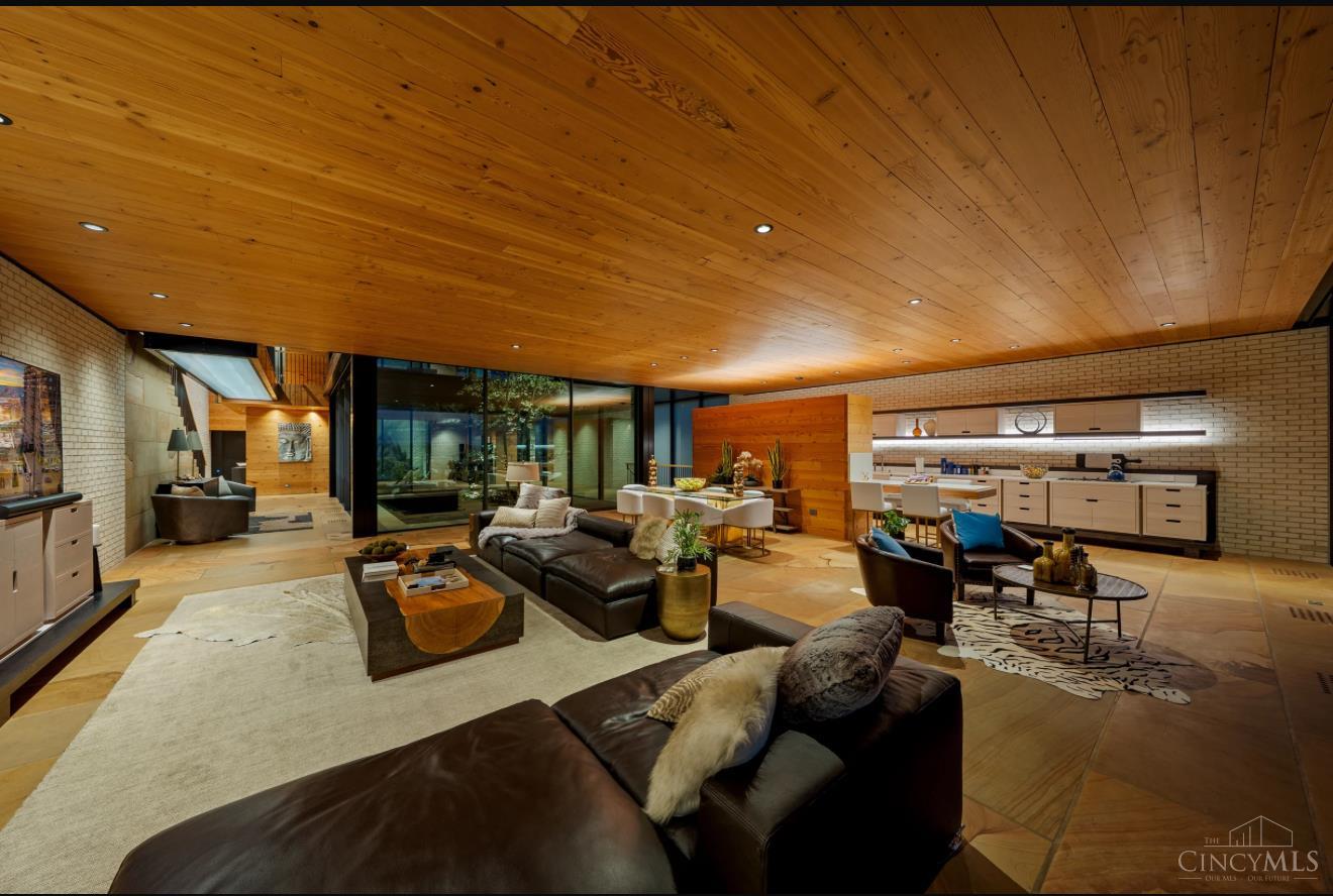 1059 Celestial Street